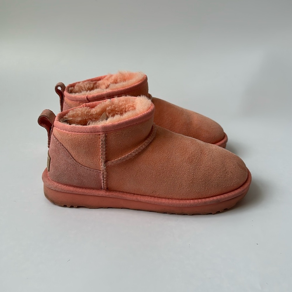 Ugg Classic Ultra Mini - image 1